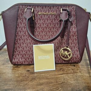 Michael Kors Medium crossbody tote